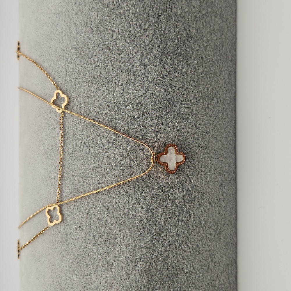 Reversible Clover Necklace 18k Gold Plated Stainless Steel Black White Necklace